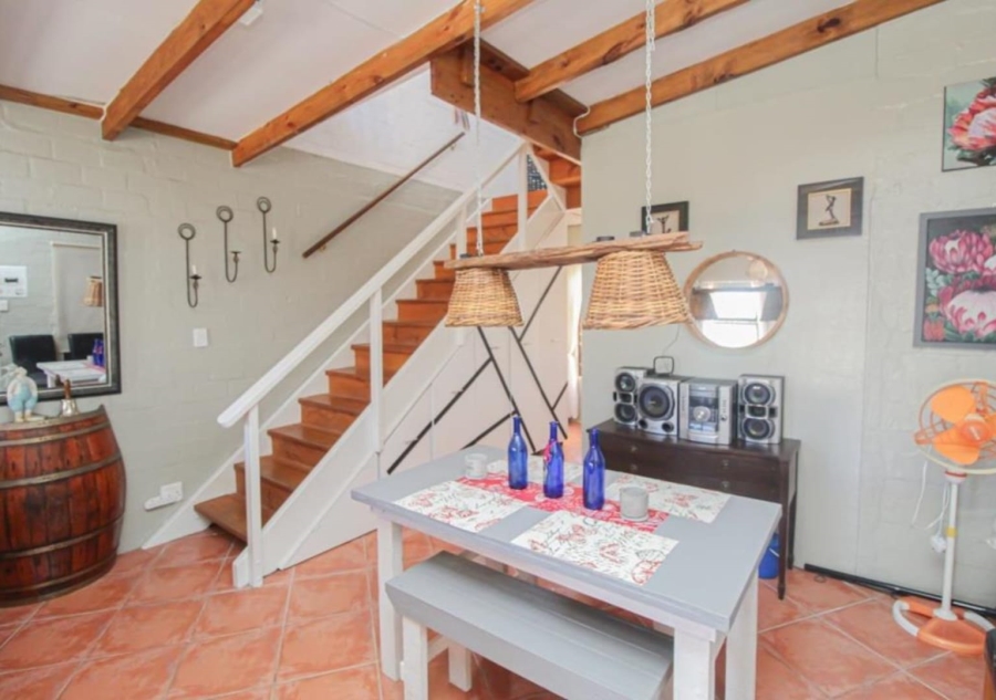 5 Bedroom Property for Sale in Britannia Reef Estate Western Cape